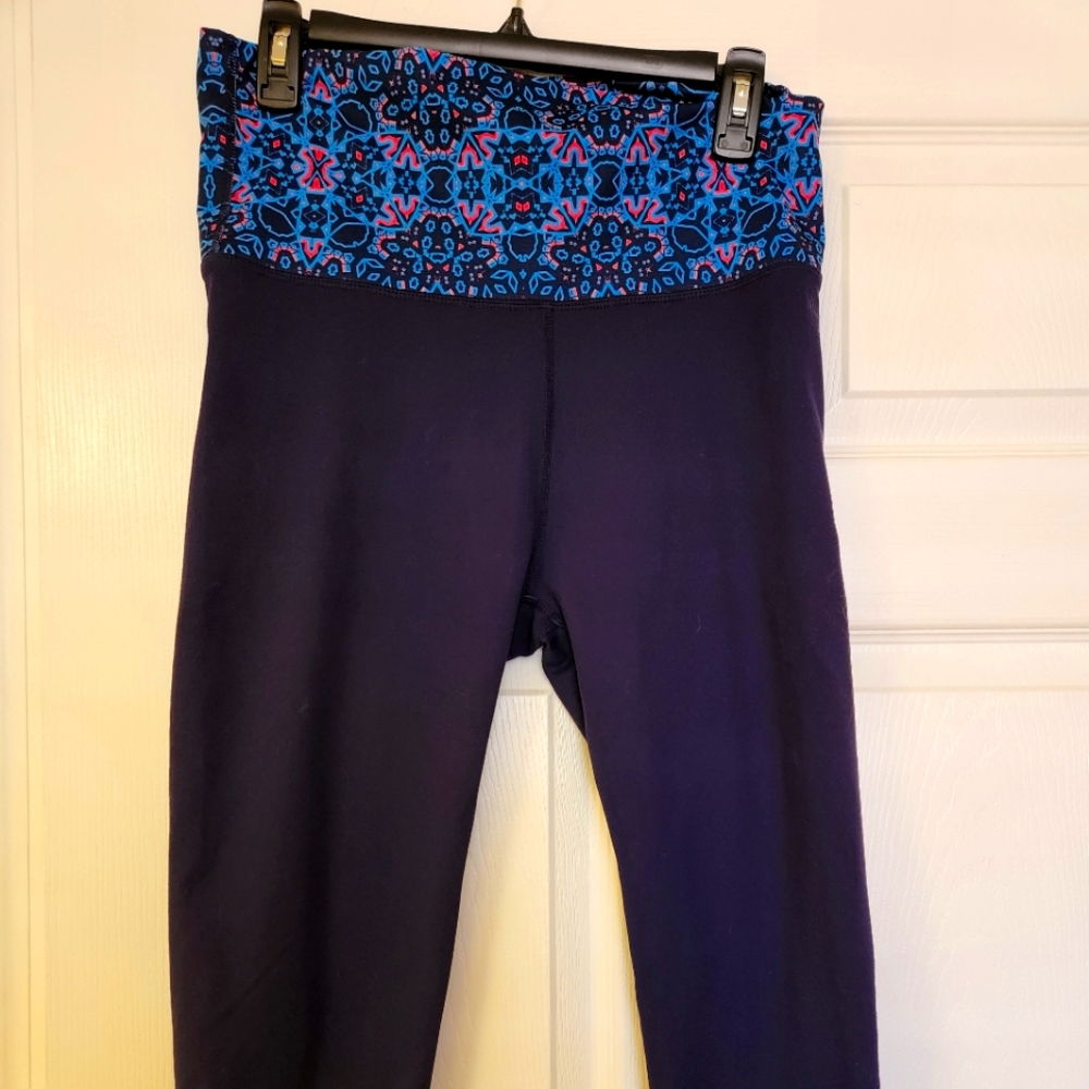 Fabletics blue pink power hold capris